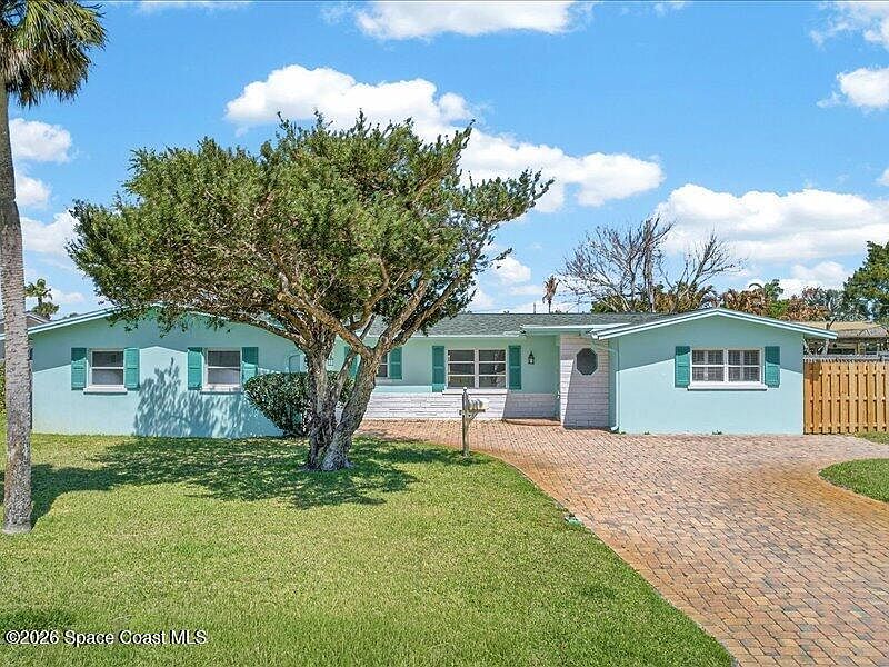 1st image of 430 Coconut Dr