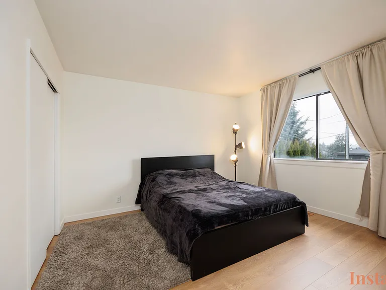 1115 Palmerston Ave — Photo 11