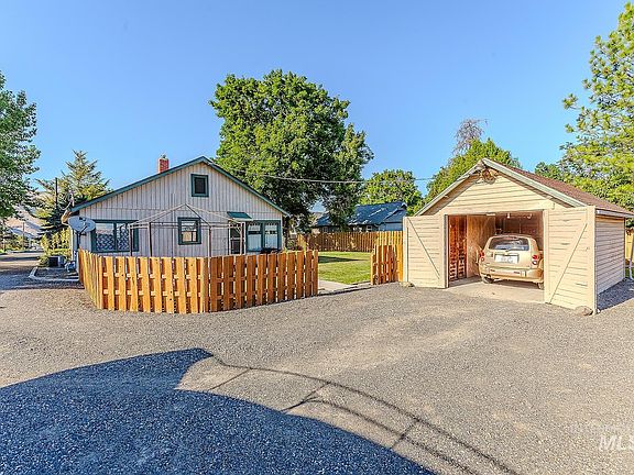 5th image of 1349 Highland Ave