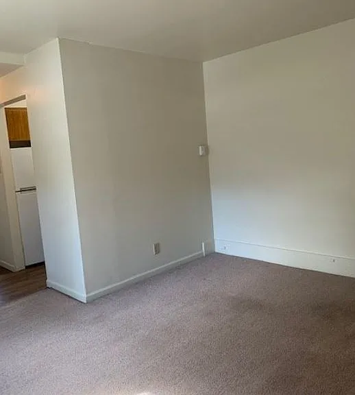 405 Monroe St — Photo 4