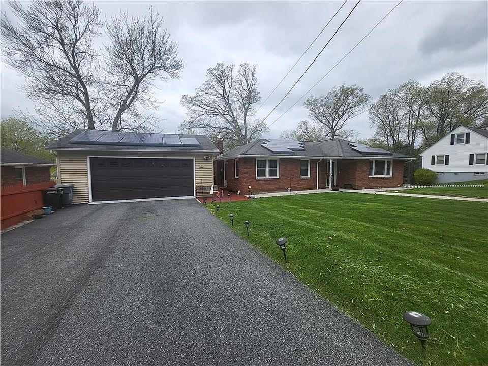 1st image of 8 Faye Avenue