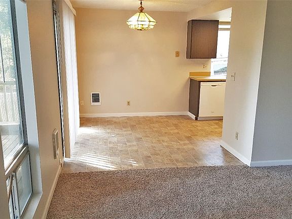 3rd image of 6991 Chico Way NW
