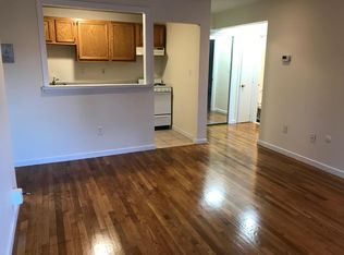 276 Grove St #27, Auburndale, MA 02466