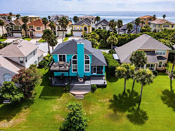 3rd image of 693 Sand Isles Cir