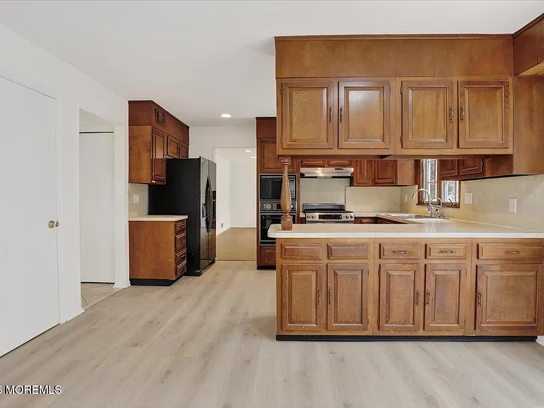 15 Harbor Ct — Photo 15