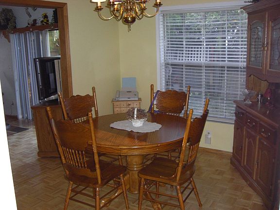 Bonus Room could be dining room or 3rd bedroom 
