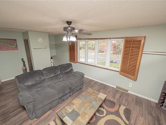 5th image of 4806 NW Woody Creek Ln