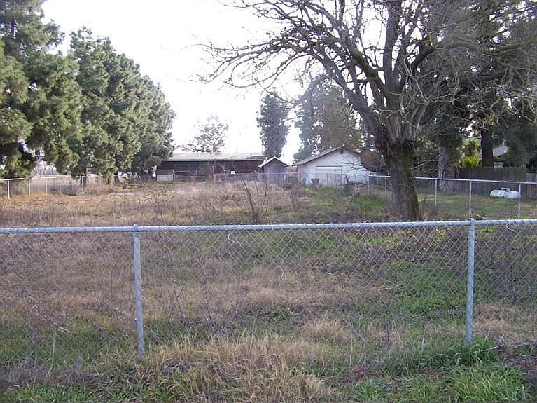 2nd image of 18081 Westside Blvd