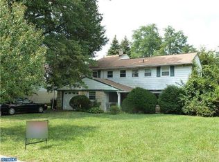 7404 Richards Rd, Elkins Park, PA 19027