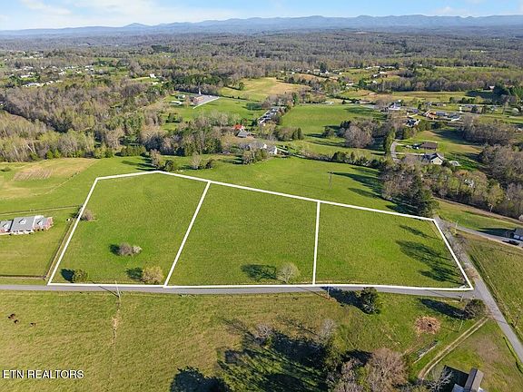 3rd image of 1 Dunsmore Rd #1