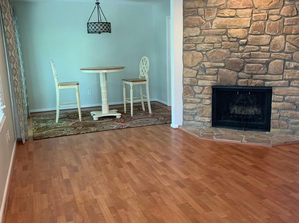 1128 Turkey Foot Rd APT A