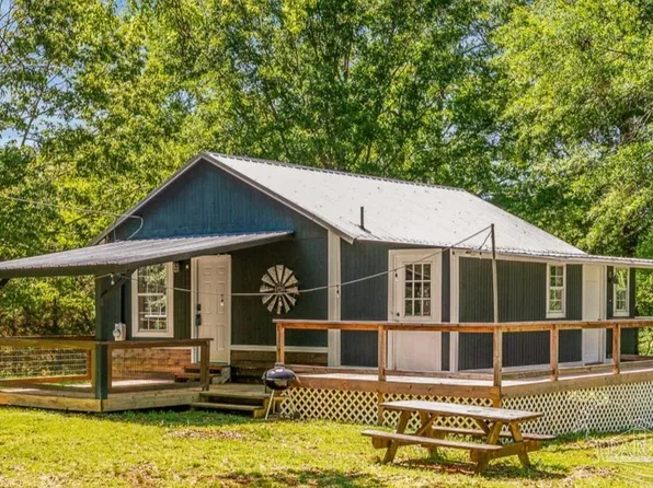 5220 Highway 164, Walnut Hill, FL 32568