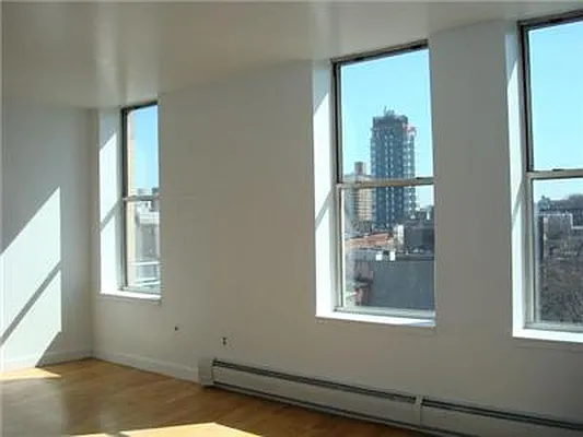 Rented by R New York | media 13