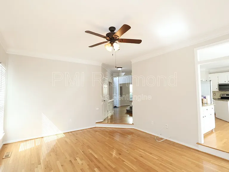 6004 Manor Park Ter — Photo 20
