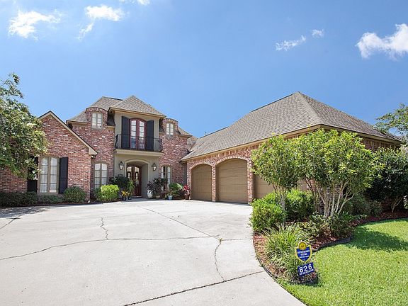 4th image of 826 Fairwinds Ave