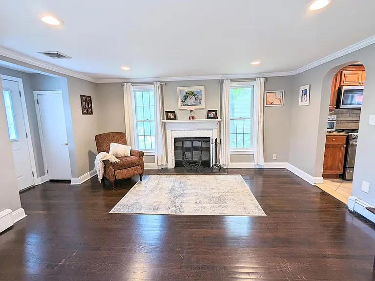 530 Shirley Ave — Photo 24
