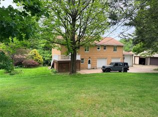 96 & 100 S Kings Creek Rd, Burgettstown, PA 15021