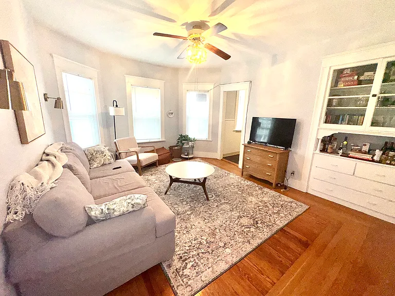 12 Curtis St #1 — Photo 1