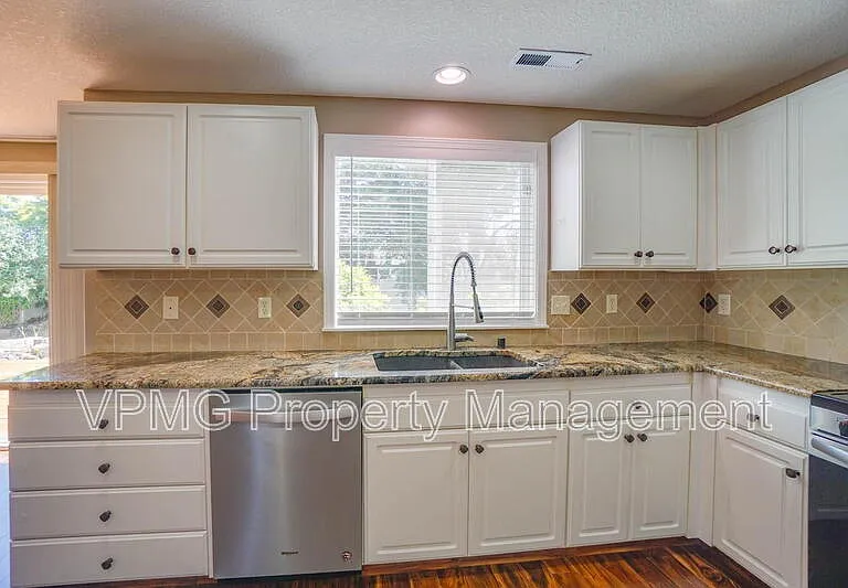 7205 NE 159th Ave — Photo 19