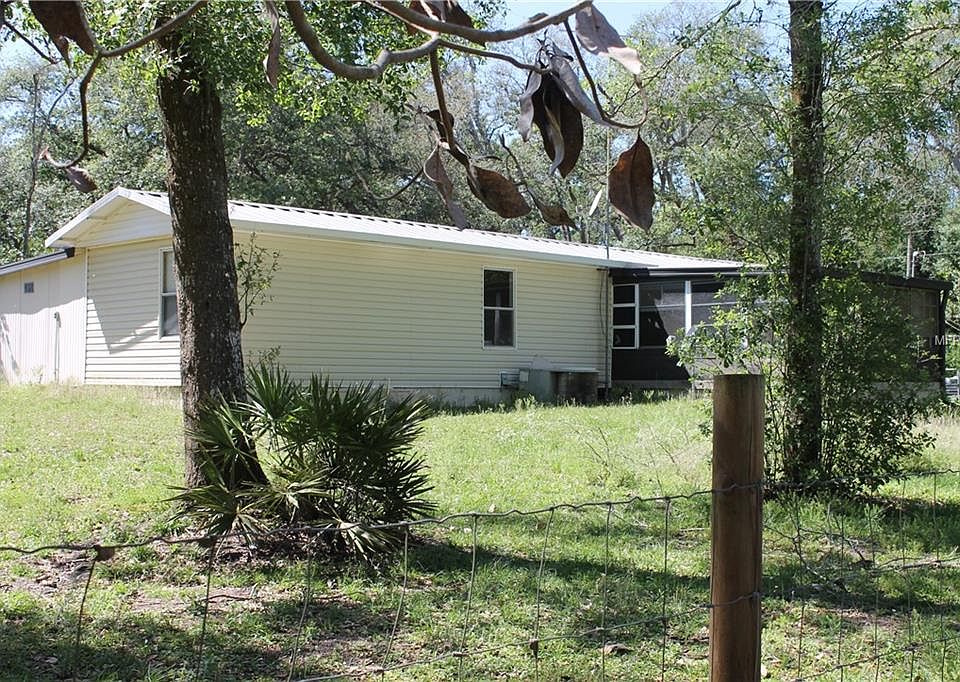 1st image of 37720 Oak Forest Dr