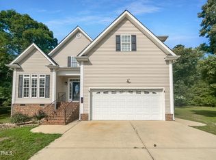 90 Carrousel Ct, Angier, NC 27501