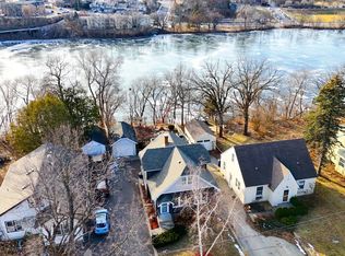 137 Riverside Dr NE, Saint Cloud, MN 56304