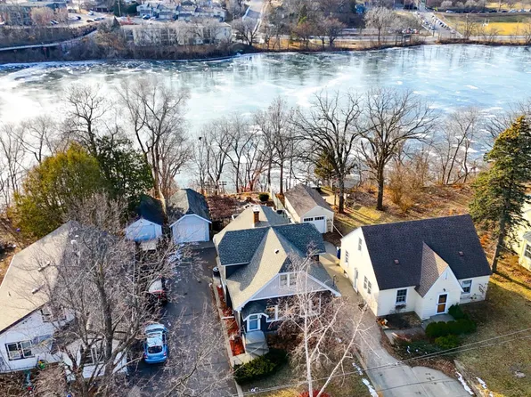 137 Riverside Dr NE, Saint Cloud, MN 56304