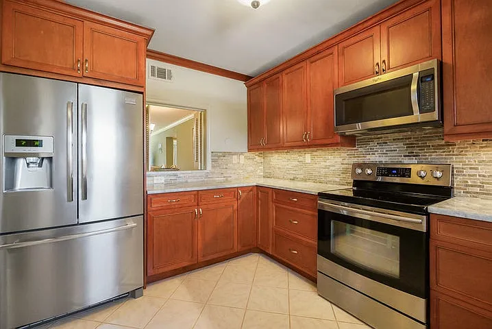 300 N A1a Hwy #F-306 — Photo 2
