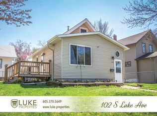 102 S Lake Ave, Sioux Falls, SD 57104