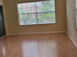 5250 SW 97th Dr, Gainesville, FL 32608