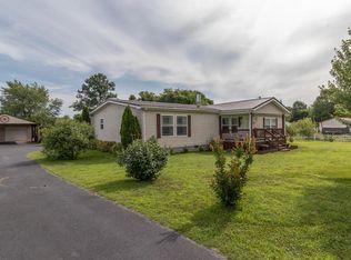5340 Tobe Robertson Rd, Columbia, TN 38401