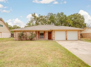 1201 Francis Dr, College Station, TX 77840