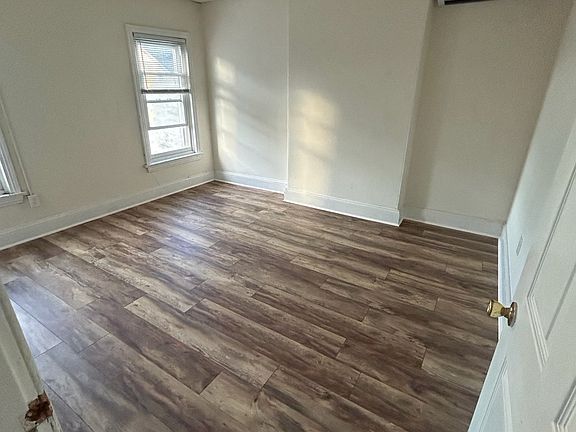 4th image of 213 Church St APT 3
