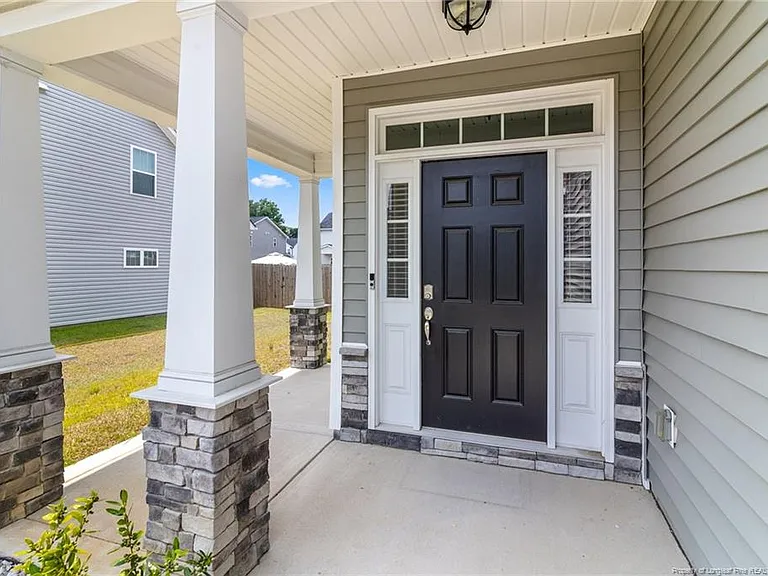 1319 Water Leaf Dr — Photo 5