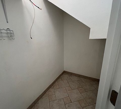 3rd image of 3520 Maricopa St