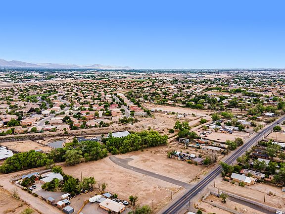 5th image of 200-209 Josefita Rd NE