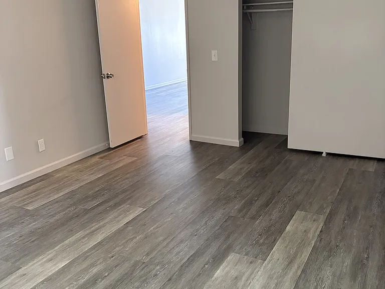 Glendora Hacienda Apartments — Photo 7
