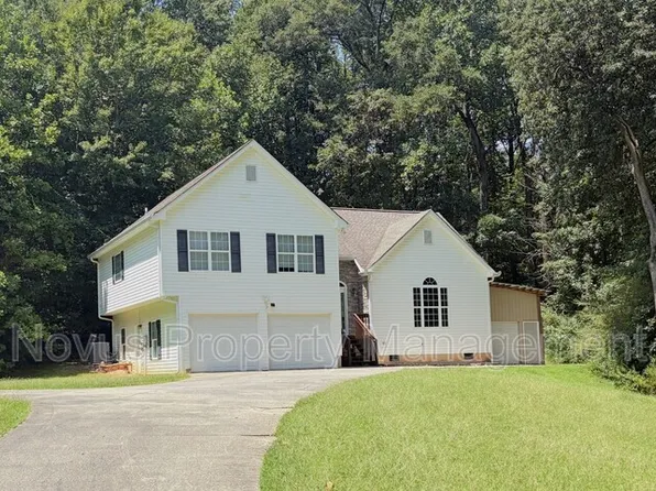 214 Farmington Trce, Carrollton, GA 30116