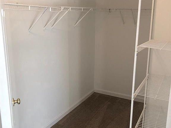 4th image of 9439 Birchwood Ln