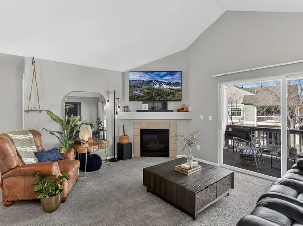 5225 White Willow Dr #J-210, Fort Collins, CO 80528