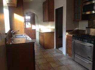 128 N Stanley Dr, Beverly Hills, CA 90211