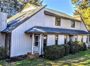 5300 Five Knolls Dr, Charlotte, NC 28226