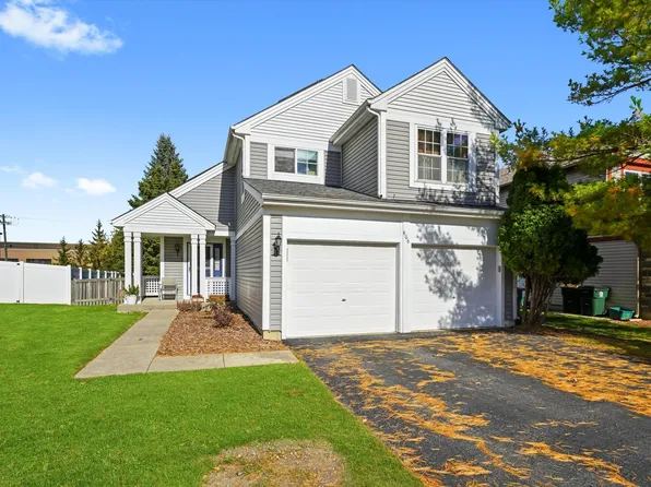 606 E London Ct, Round Lake Beach, IL 60073