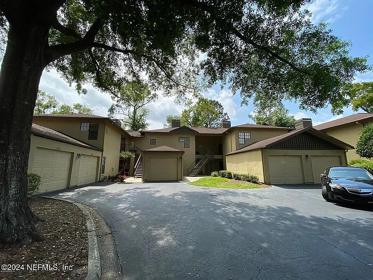 10150 Belle Rive Blvd #904 — Photo 30