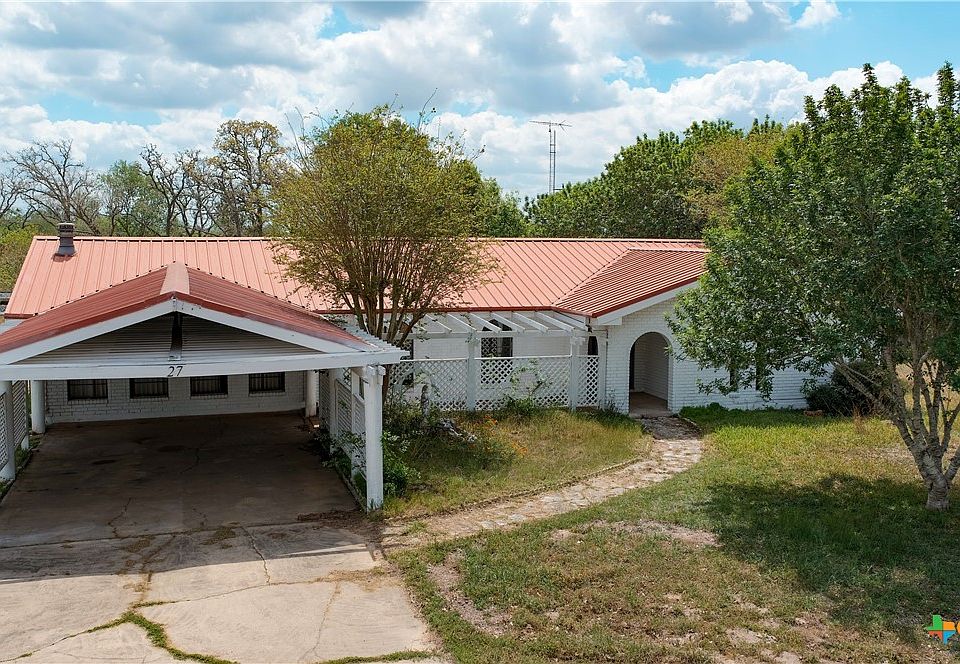 1st image of 27 Schaefer Rd