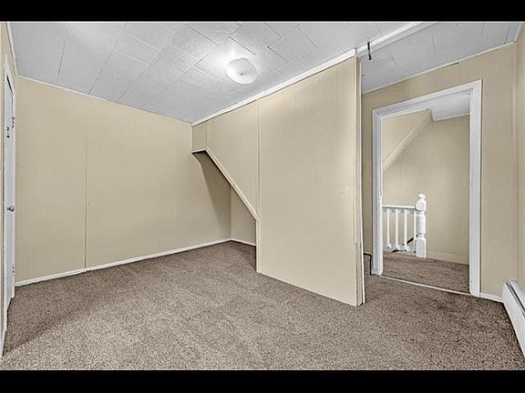 4th image of 418 Westminster Ave