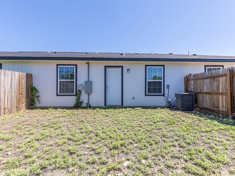 1010 County Road 4516 #1008 — Photo 27