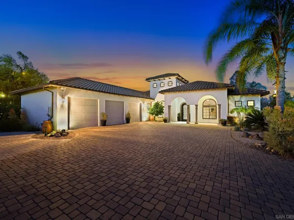 17660 Saint Andrews Dr, Poway, CA 92064