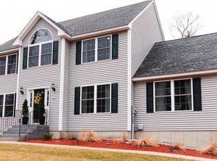 111 Steam Mill Rd, Auburn, NH 03032