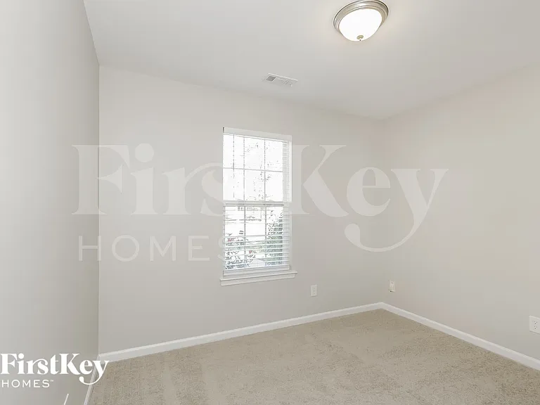 5716 Henderson Oaks Dr — Photo 11